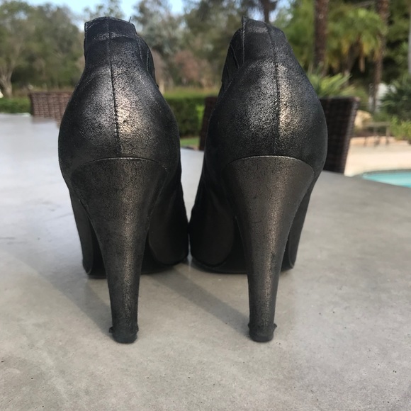 CHANEL Booties - Picture 3 of 4